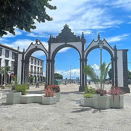 Spacious, Garden, And Private Parking Hotel Ponta Delgada