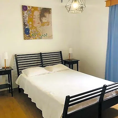 Spacious, Garden, And Private Parking Hotel Ponta Delgada